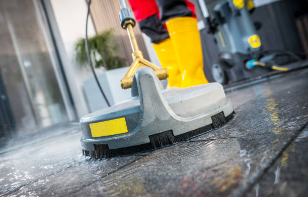 Best Local Pressure Washing Services  in Raymond, WI